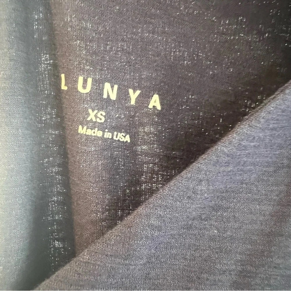 Lunya Cool Short Romper Navy Blue NWT Classic Coastal Lightweight Lounge Resort - Picture 4 of 6